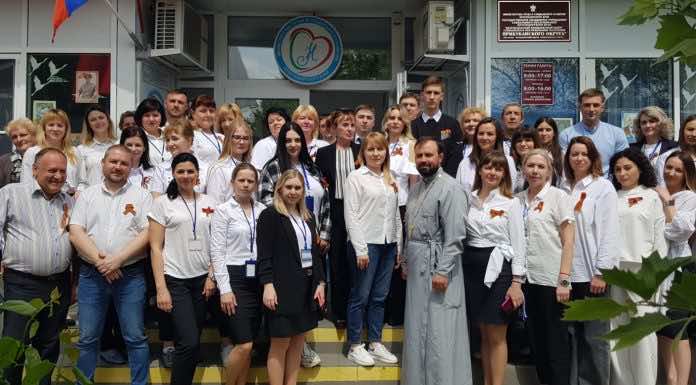 Клирик храма иконы Божьей Матери «Целительница» посетил отдел соцзащиты по Прикубанскому округу