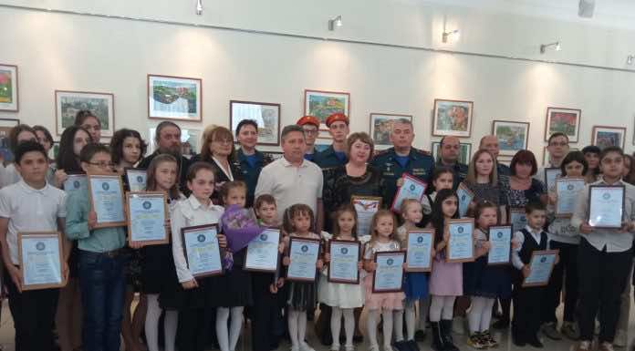 Протоиерей Виктор Бандурко принял участие в открытии выставки, посвященной пожарно-спасательной службе