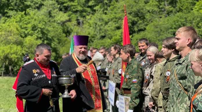 Протоиерей Кирилл Коршунов посетил соревнования по военно-прикладным и казачьим видам спорта