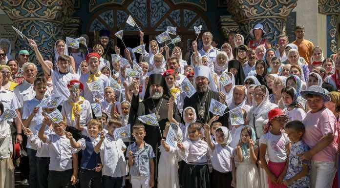 Митрополит Григорий возглавил престольные торжества в кафедральном соборе святого князя Владимира города Сочи