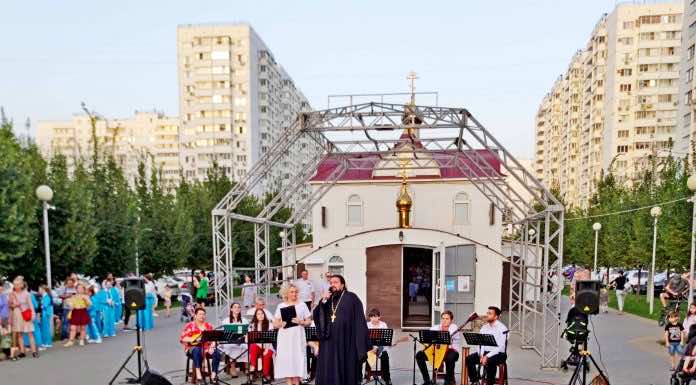 Спиридоньевский храм поздравил с началом учёбы первоклассников