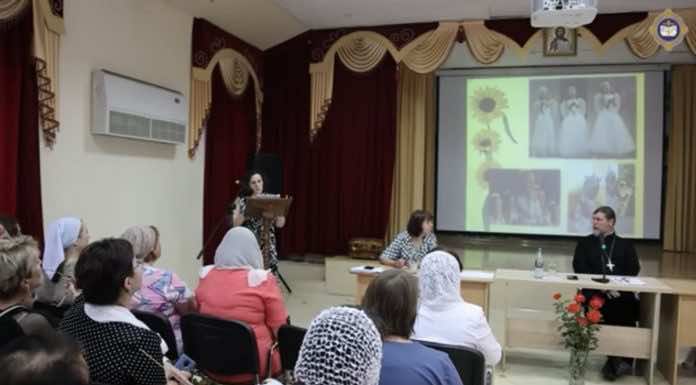 Видеосюжет. Семинар по духовно-нравственному воспитанию для преподавателей Основ православной культуры