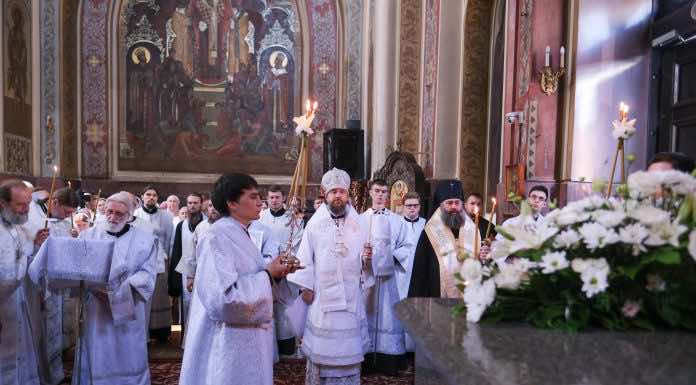 Видеосюжет. Литургия и панихида во 2-ю годовщину памяти митрополита Исидора