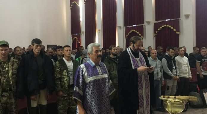 В Абинском районе с молитвой проводили мобилизованных на службу