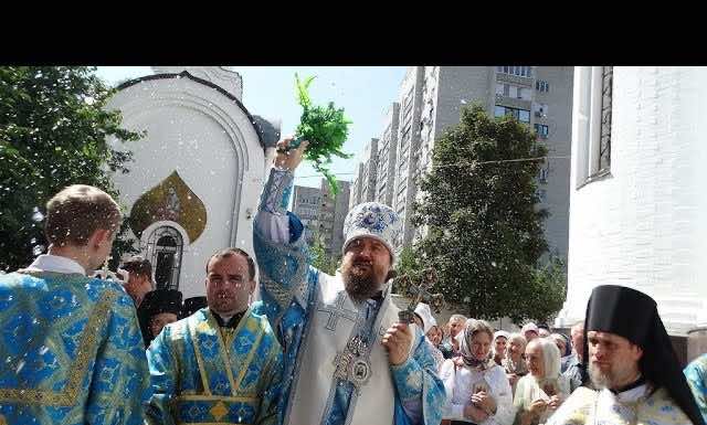 Видеосюжет. Архиерейская литургия в женском монастыре иконы Божией Матери «Всецарица» в престольный праздник