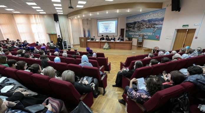 Руководитель миссионерского отдела Екатеринодарской епархии выступил с докладом на IV Покровских духовно-образовательных чтениях