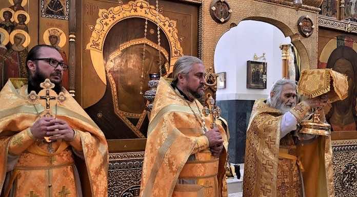 Схиархимандрит Илий (Ноздрин) посетил краснодарский женский монастырь «Всецарица» и совершил Литургию