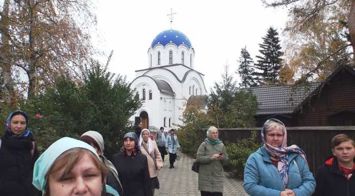 Подворье женского монастыря «Всецарица» посетили паломники из Ростова-на-Дону и Лабинска