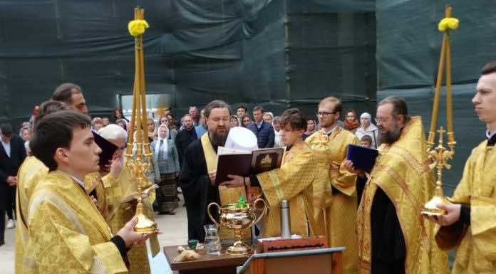 Митрополит Григорий совершил закладку храма Рождества Христова в станице Динской