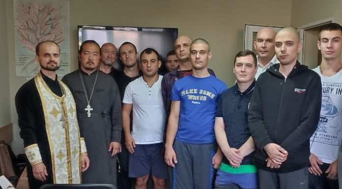 Священнослужители встретились с пациентами наркологического диспансера