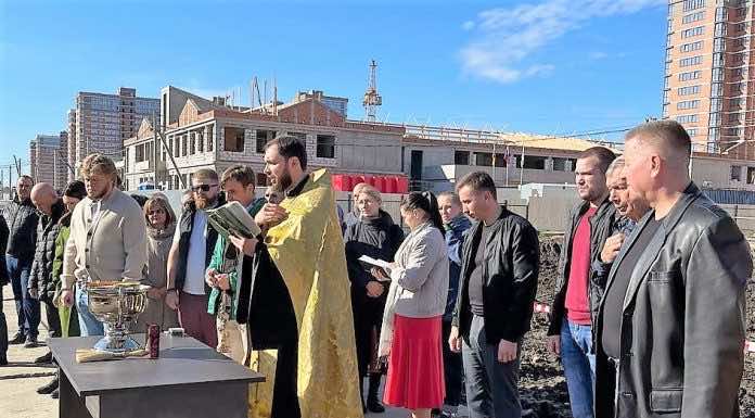 Молебен на котловане будущего храма Сорока мучеников Севастийских города Краснодара