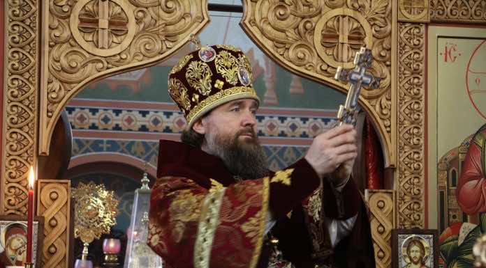 Митрополит Григорий совершил Литургию в Свято-Покровском храме города Апшеронска
