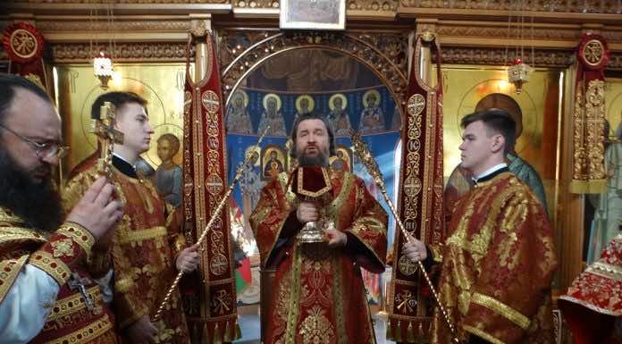 Митрополит Григорий совершил Литургию в Свято-Георгиевском храме хутора Ленина