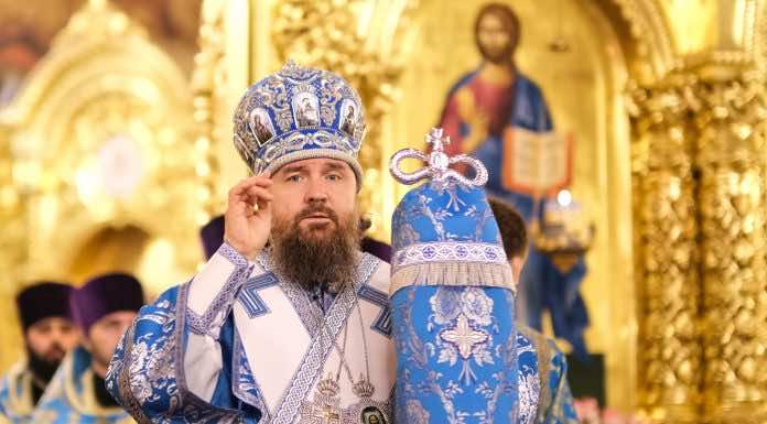 Митрополит Григорий совершил всенощное бдение в канун празднования Казанской иконе Божией Матери