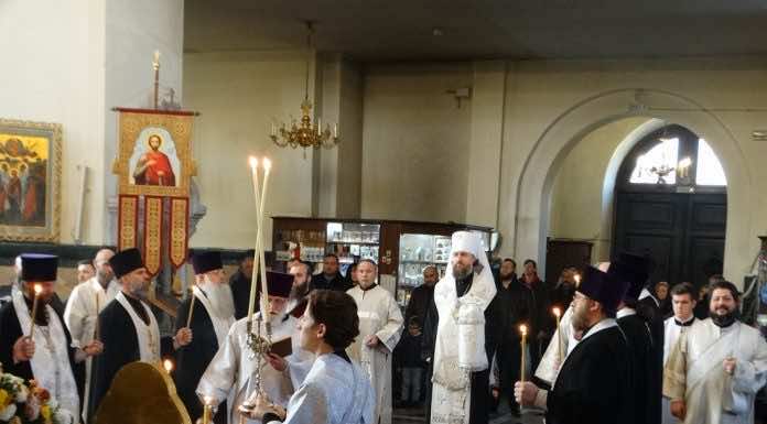 Митрополит Григорий совершил панихиду по протоиерею Кириллу Россинскому в день его памяти