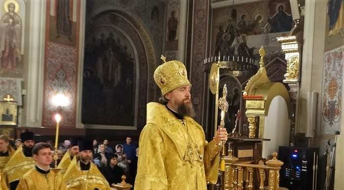 В канун Нового года митрополит Григорий совершил Всенощное бдение и молебен на Новолетие