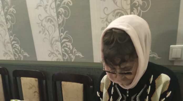 Прихожанки Спиридоньевского храма станицы Северской вяжут носки для пострадавших в СВО