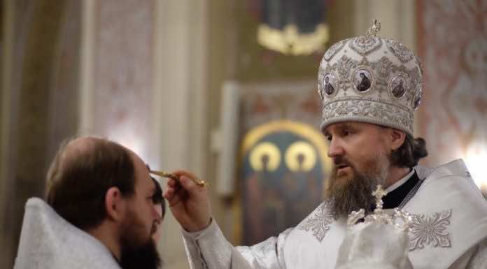 Митрополит Григорий совершил всенощное бдение в канун праздника Крещения Господня