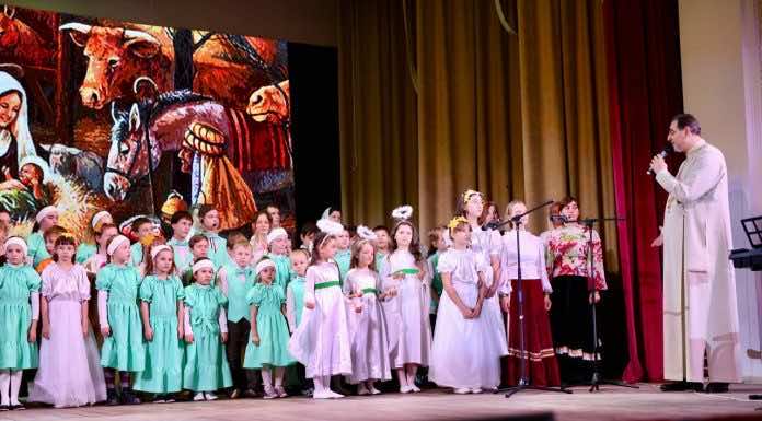 В Доме культуры станицы Динской прошел концерт воскресной школы Троицкого храма
