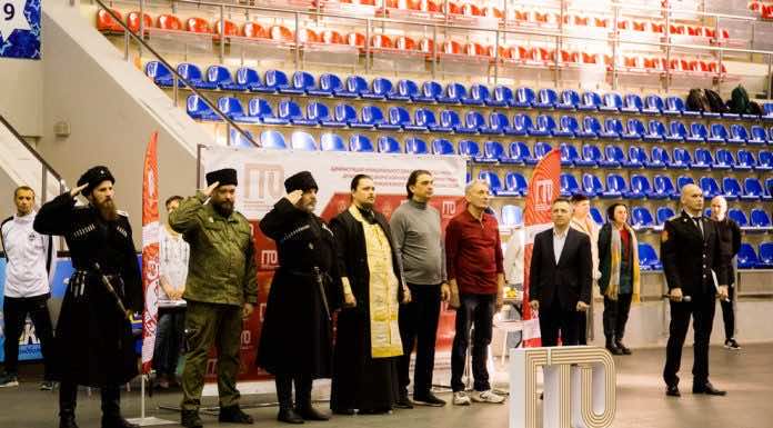 Священник благословил юных казаков – участников Спартакиады по ГТО