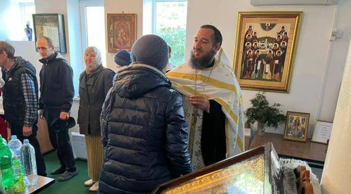 Беженцы в Горнем Посаде поклонились иконе Божией Матери «Умягчение злых сердец»