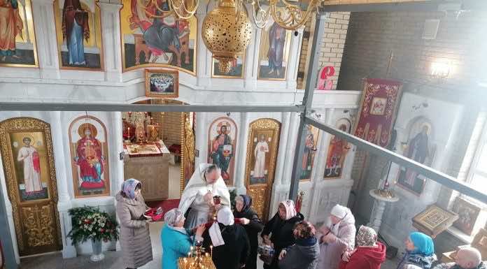 В Спиридоньевском храме станицы Северской в Литургии приняли участие пациенты психо-неврологического диспансера