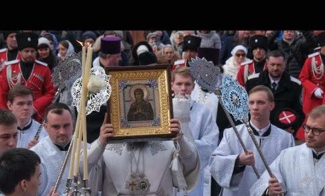 Видеосюжет. Встреча чудотворной иконы Божией Матери «Умягчение злых сердец» в Свято-Екатерининском соборе