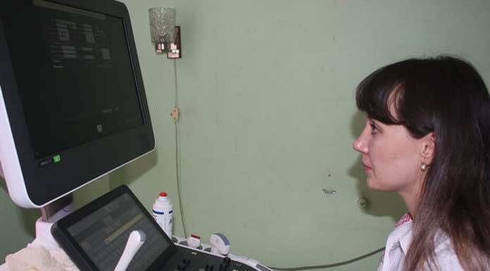 Больница Горловки получила в подарок от Святейшего Патриарха Кирилла УЗИ-аппарат