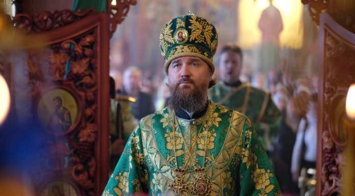 В храме станицы Елизаветинской отметили престольный праздник блаженной Ксении Петербургской с митрополитом Григорием