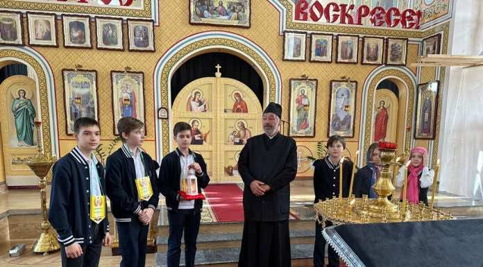 В храме Вознесения Господня в Пашковском прошла акция «Свеча Памяти»