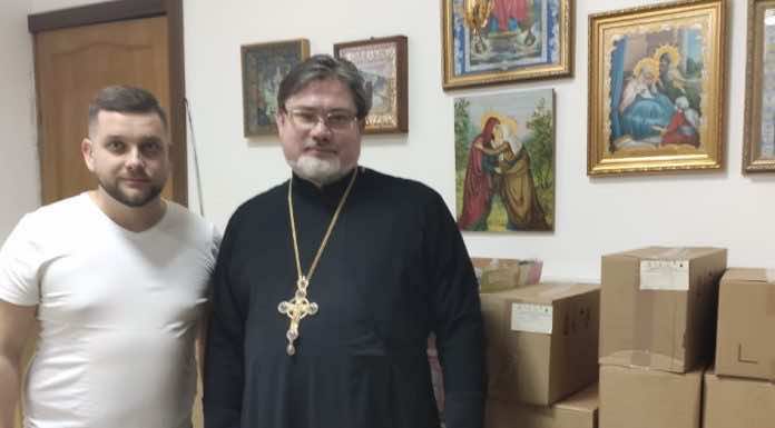 В храме Вознесения Господня в Пашковском собрали гуманитарную помощь для воинов-добровольцев