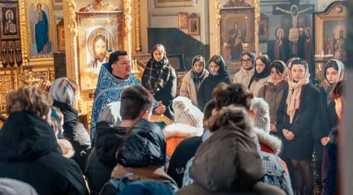 Священнослужители Екатеринодарской епархии провели встречи со школьниками, посвященные празднику Сретения Господня