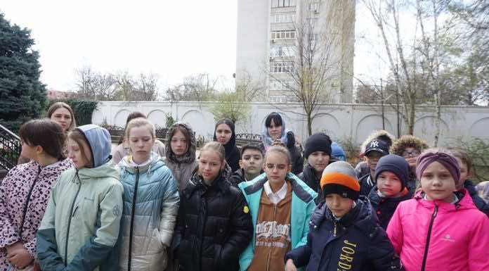 Монастырь иконы Божией Матери «Всецарица» посетили четвероклассники школы № 51
