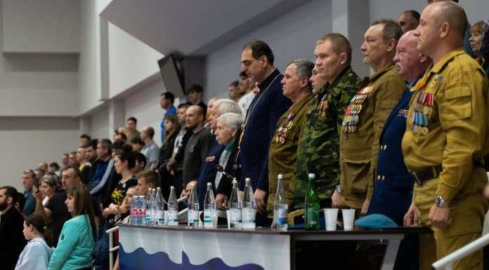 Благочинный благословил участников соревнований по боевому самбо