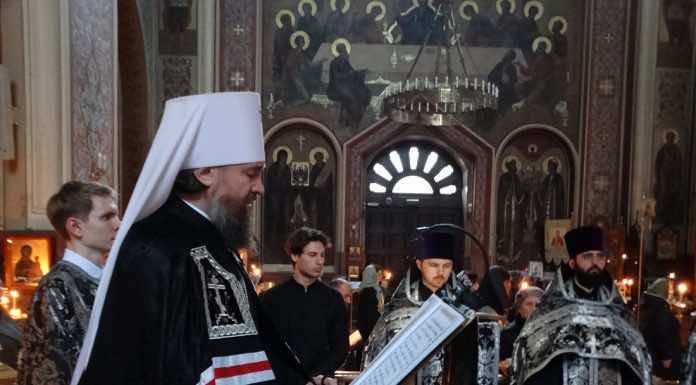 Митрополит Григорий возглавил «Мариино стояние» с чтением Великого покаянного канона