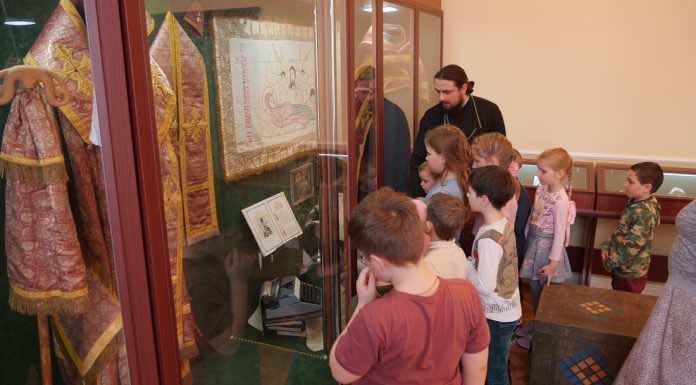 Воспитанники воскресной школы посетили музей Екатеринодарской духовной семинарии