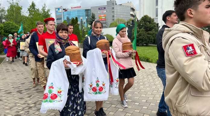 В храме Святого Духа состоялась молодежная Литургия