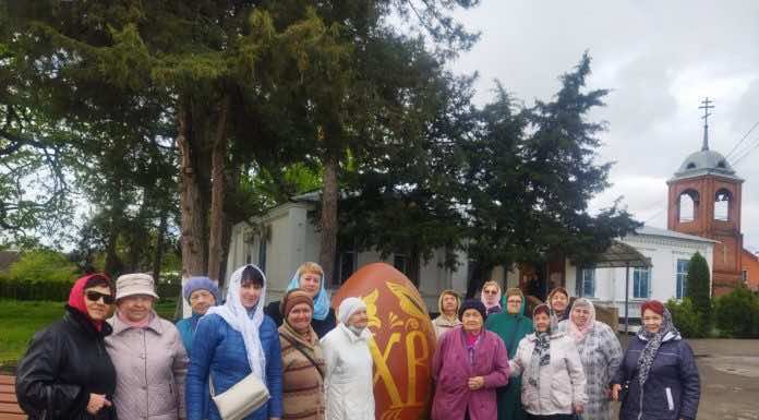 Храм Вознесения Господня в Пашковке посетили подопечные из соцзащиты