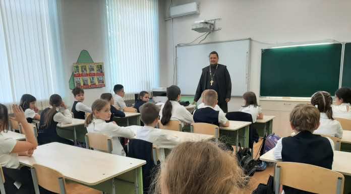 Священник впервые посетил центр общего и дополнительного образования «Перспектива»