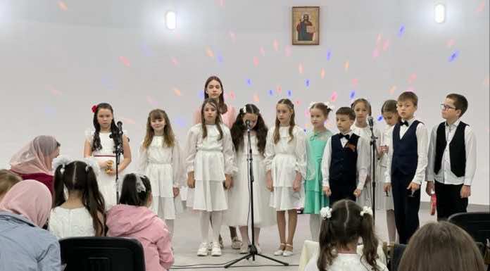 В Троицком храме Горячего Ключа состоялись пасхальные гуляния