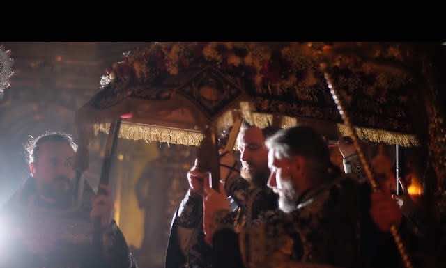 Видеосюжет. Митрополит Григорий совершил чин погребения Плащаницы Господа Иисуса Христа