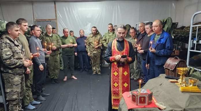 Священники Свято-Екатерининского кафедрального собора посетили госпитали и военную часть в ЛНР