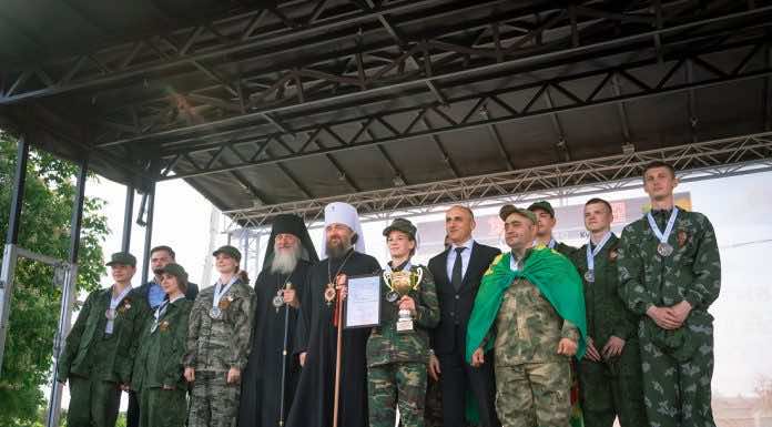 Митрополит Григорий наградил победителей Свято-Георгиевского спортивного фестиваля в Тихорецке