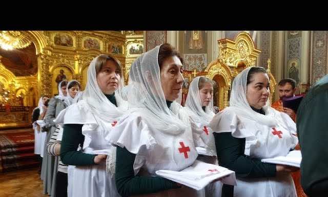 Видеосюжет. Митрополит Григорий возглавил Литургию Ассоциации сестер милосердия Екатеринодарской епархии