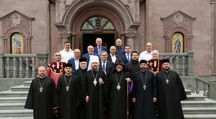 Митрополит Григорий встретился с главой епархии Юга России Армянской Апостольской Церкви