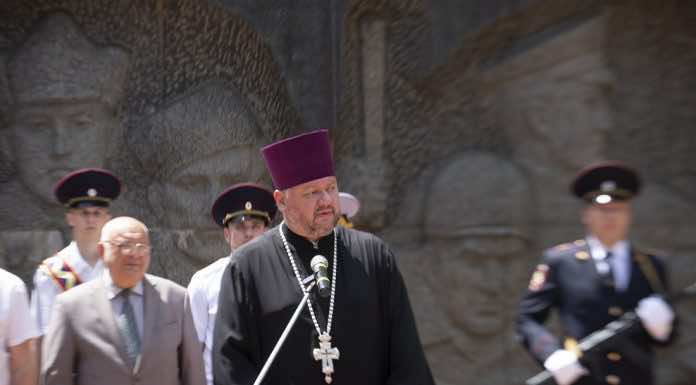 Протоиерей Богдан Черных принял участие в праздновании 305-летия со дня образования Российской полиции