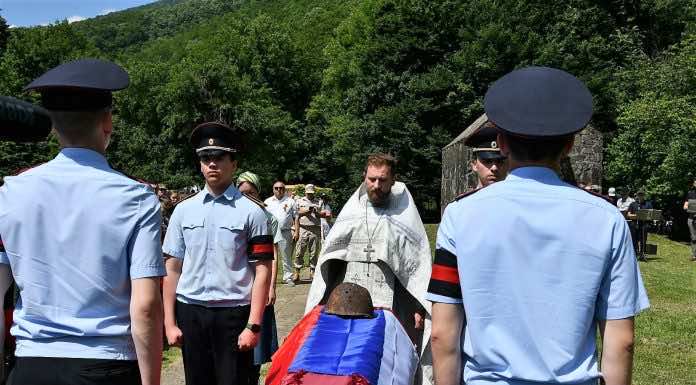 В урочище Поднависла состоялась церемония захоронения солдат Великой Отечественной войны