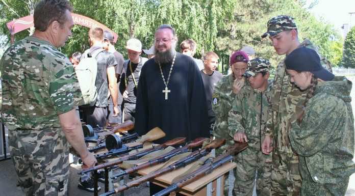 Священник благословил участников этапа краевой военно-спортивной игры «Зарница» в станице Динской