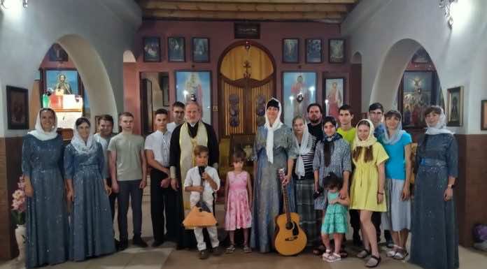 В 17-м Полтавском благочинии прошли праздничные мероприятия в честь Дня семьи, любви и верности