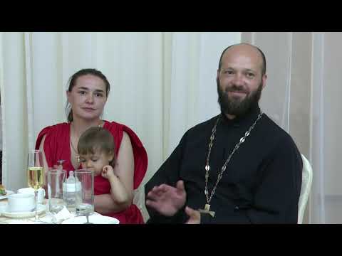 Видеосюжет. Митрополит Григорий принял участие в торжественном праздновании Дня семьи, любви и верности